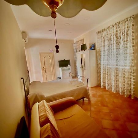 Casa Di Nonna Mia Bed & Breakfast Napoli Eksteriør bilde